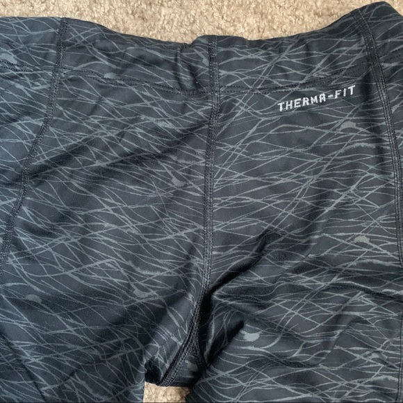 NIKE LEGGINGS - Picture 4 of 4
